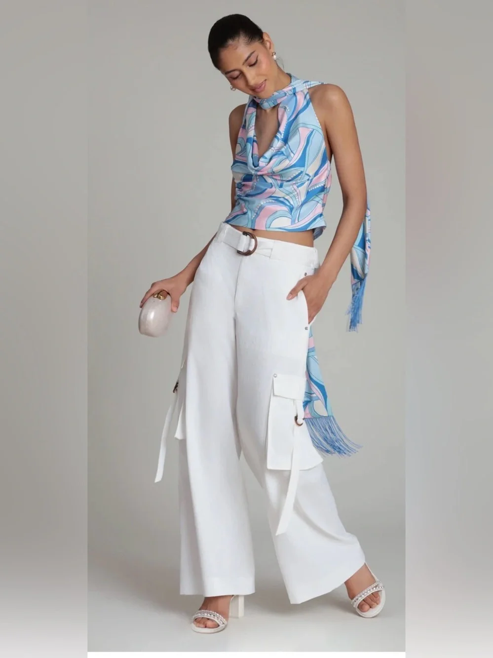 Avec Les Filled Wide-Leg Cargo Pants in light blue